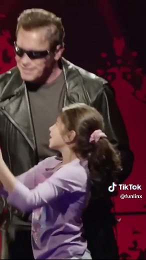 terminator themed prank : Part 2 final #foryou #foryoupage #foryourpage #fypシ #fyp #viral #viralvideo #viraltiktok #virall #pourtoi #pourtoipage #franc #french #arnold #gym #fitness #prank #fun #funnyvideos #funny #pov #video #terminator #theterminator #france #paris