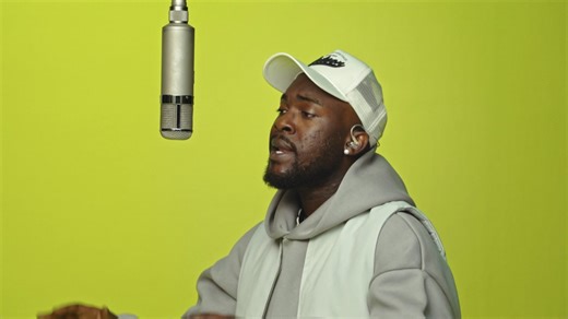 Nigerian vocalist, lyricist, and music producer Tay Iwar serves sensational Afro-fusion sounds in a medley of ‘Don’t Lie’—a track from his recently released EP ‘Summer Breeze’—and a snippet from his new song ‘See It Through’.🎼 Full show: https://colors.lnk.to/taycxs | COLORS