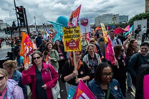 What the 2023 public-sector pay deal means for teaching assistants and school support staff