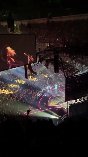 Jonas Brothers “cool” live at The Honda Center in Anaheim, CA Happiness Begins Tour