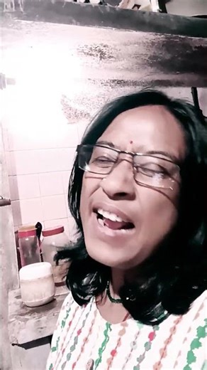 bijli ki rani me hu aii#songlyrics #vairal