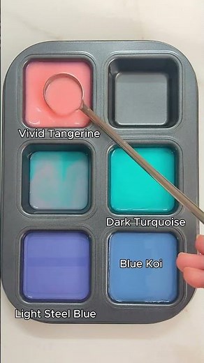 Mixing Colors to Create Pure Magic!