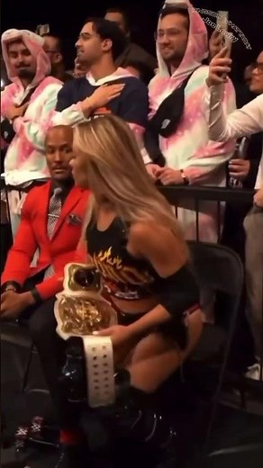 LIV MORGAN SHADES RINGSIDE FANS #livmorgan #wwe #wwesuperstar