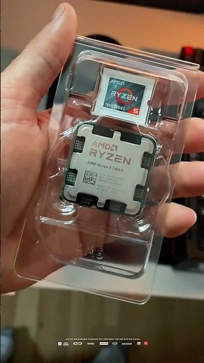 Installing the AMD Ryzen 5 7600X in 60 Seconds! | Quick CPU Upgrade #ryzen #amdprocessor #amd