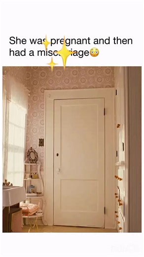 Focus on Movie on Instagram: "🎞️ Courage, truth, and voices that changed everything 🎬 The Help 📖 This emotional drama follows an aspiring writer in 1960s Mississippi who partners with two Black maids to reveal the painful realities of racism and inequality in their community. Through bravery, friendship, and powerful storytelling, the film shines a light on resilience, injustice, and the strength it takes to speak up when the world wants you silent. Moving, warm, and deeply impactful. 💛📖✨ �