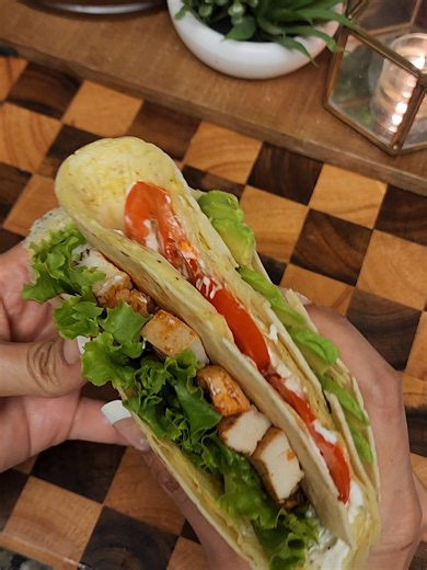 chicken fold wrap #QuickRecipe #ChickenRecipes #foldwrap #viralwrap | Chicken Wraps