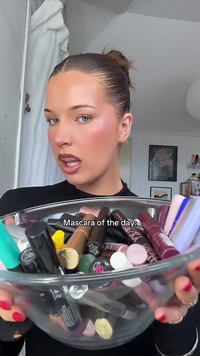 Essence Lash Princess Green: Mascara Review