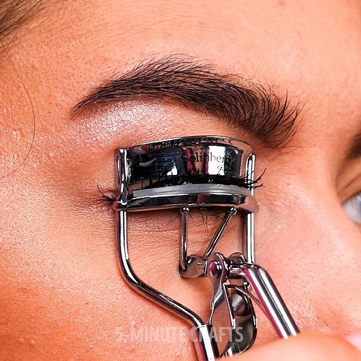 11K views · 26 reactions | How to get long, beautiful and curvy eyelashes | 5-Minute Workouts | Facebook