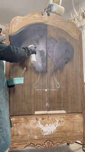 ✨And here’s an other part of my process for this Armoire flip…✨Sanding off all repairs where I applied wood filler and adding the Newest Stencil ✨Wildwood Cabin from @redesignwithprima using 3D Stencil Fiber paste as a medium,…✨Painted with Coal black for exterior and Picket Fence for the interior doors from @fusionmineralpaint ✨Links and discount codes in bio or send me a message and I’ll send you info…✨Save & Share to inspire…✨Follow for more…@renovelleasenseofrenewal ...#renovelleasenseofrene