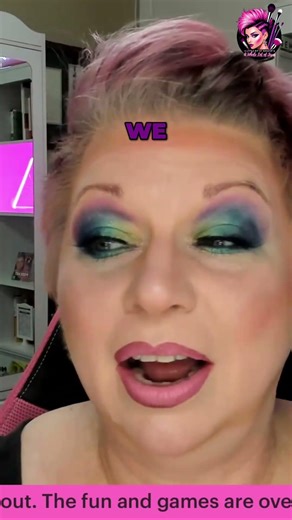 Unlock Peacock Glam: The Secret Sparkle Hack! #shorts