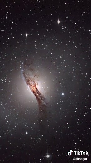 Explorando la galaxia caníbal gigante Centaurus A