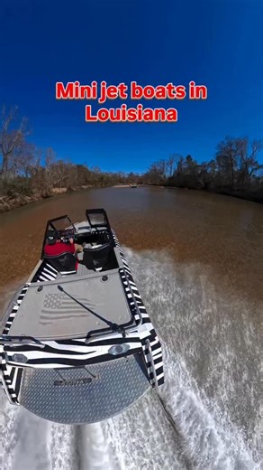 Jetstream Adventure Boats on Instagram: "Catchin a good time down south 🤘 With Jetstream boats in every single state it’s cool to see such diverse landscapes they are taken across the continent! ORDER your kit now and explore YOUR backyard!"