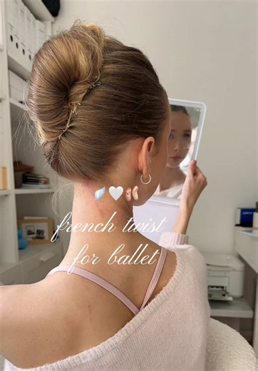 french twist for ballet 🩰🪽🤍 i tried it for the first time today and honestly it‘s not perfect but i loove it !! what do u think?
