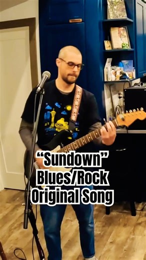 “Sundown”: Blues/Rock Original Song Live in Portland Oregon