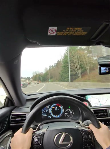 how to properly merge into a freeway in a Lexus RCF