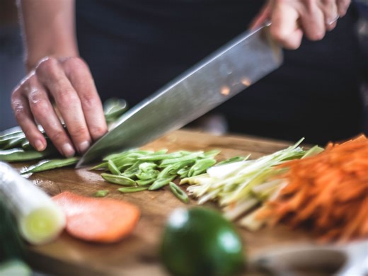 13 Kitchen Items You Probably Need to Replace ASAP