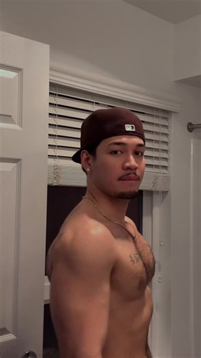 Marlon M. Perez on Instagram: "Trying to be as 🇬🇷 as possible. 💪🏻🏋🏻 #fitnesslife #greekgod #fitness #gym #gymrat #gymlife #fitnessmotivation #fitnesstrainer #viralreels❤️ #viralvídeo #cupping #cuppingtherapy #natty"