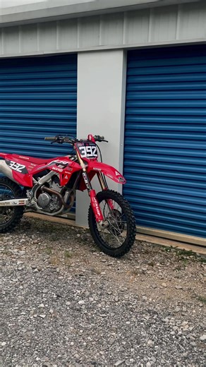 Exploring the 2023 Honda CRF250R Performance