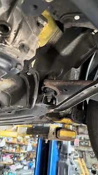 Subaru front differential oil change easy and quick #DRAUTO #subaru #crosstrek