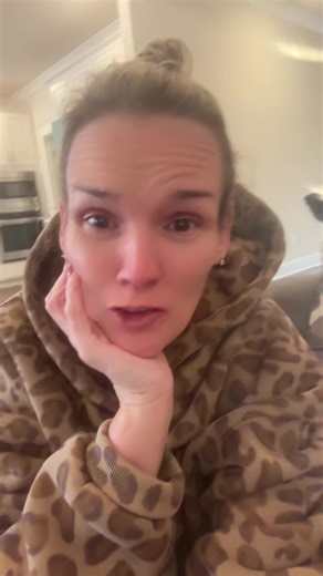 Remi laughing and throwing pillows lol #remi #mimi #a lot