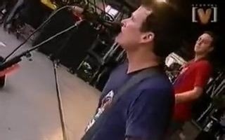 【美国流行朋克】Blink 182 - Carousel（现场）