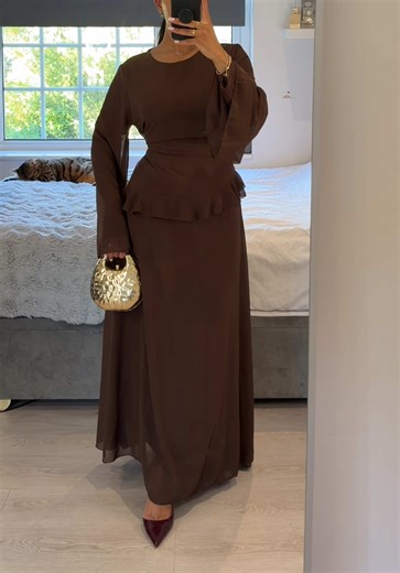 Stylish Modest Dress with Adjustable Tie Back