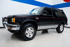 1987 Chevrolet S-10 Blazer Sport V6 4x4