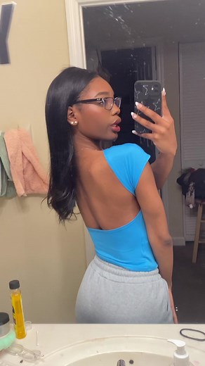 open back tops season is here 💙🦋 #openbacktop #openbackshirt #openback #clothing #tops #tiktokshop #ttshop #tiktokshopsale #tiktoksummer #ttsacl #viral #neonguts #backless #backlesstop #blue #silkpress