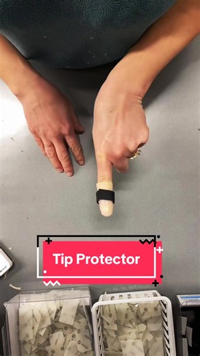 Make a tip protector (FO) splint with me! These can be used for fingertip fractures or amputations and allow for circumferential protection. Have you had one of these? #occupationaltherapy #HandTherapy #splint #fracture #tip