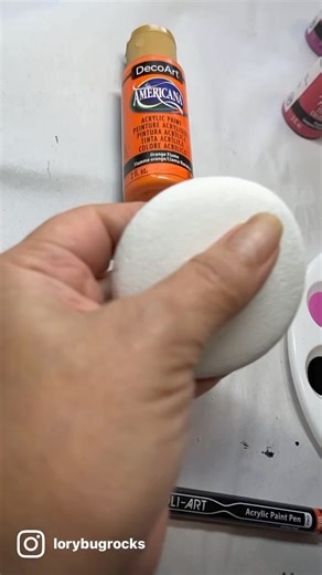 328K views · 2.5K reactions | Let’s paint a ladybug with a pretty crown. This bug is an easy summer craft. #rockpainting #crafting #paintedrocks #artreel #crafty #SummerCrafts #acrylicpainting #artreels #funart #lorybugrocks | Lorybugrocks | Facebook