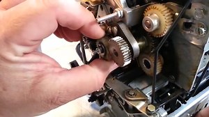 IBM Selectric Typewriter Frozen Stuck, 5 minute Troubleshoot on Camera