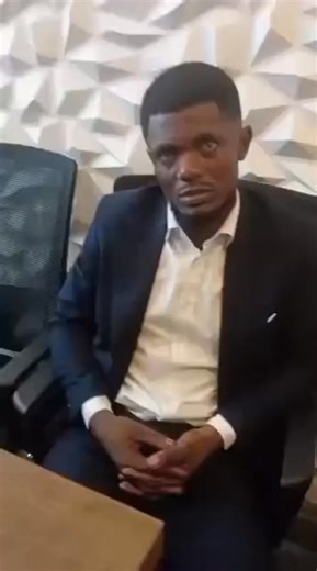 #KELBULMAG Un protocole de l'église cité Béthel de Moïse Mbiye a volé les offrandes. Au total, six paniers d'offrandes étaient vidés par un présumé Elie identifié comme membre du service protocole de l'église cité Béthel. Rédaction Kel Bul Magazine | David Nsala officiel