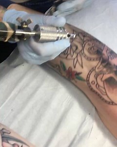 @immme at work at #thesinnerandthesainttattoo #aachen #aachentattoo #tattooaachen | the sinner and the saint tattoo
