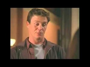 Charmed 3x21 Look who's barking trailer