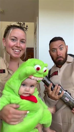 Testing out family costumes 🎃