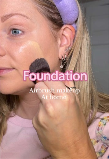 Beautiful airbrush foundation without needing the makeup artist because you can do this all at home. #airbrushmakeup #airbrush #foundation