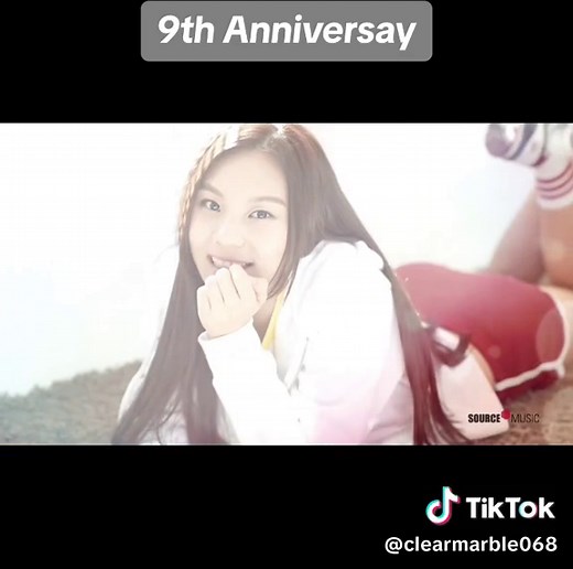 Way back when gfriend has a lowbudget for their debut and a dream but still they made it work. Happy 9th Anniversary Season of Glass and Glass Bead🔮#gfriend #yuju #sinb #sowon #umji #eunha #yerin #9thanniversary