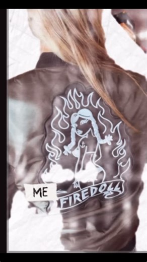 🔥FIREDOLL🔥 on Instagram: "PROMO 48 ore😎 DM to order. Today -10%! Scrivimi e dimmi che prodotto desideri ! Link del sito in bio ! #custom #promo #biker #bikerlife #bikerlifestyle #bikeride #bomber #bomberjacket #rock #rockstyle"