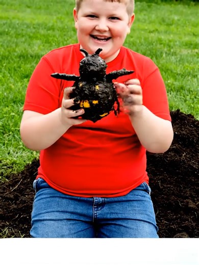 Mud to Magic: Transforming Muddy Toys into Clean Wonders