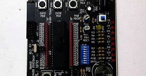 Experiment With Atmel AVR ATMega32 Microcontroller