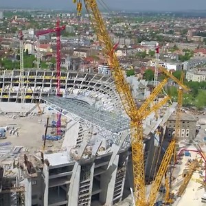 Le stade de Budapest est l'un des stades les plus impressionnant au monde ! 😲 | RMC Découverte