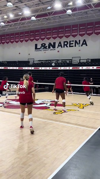 Louisville Cardinals Volleyball Highlights and Game Clips