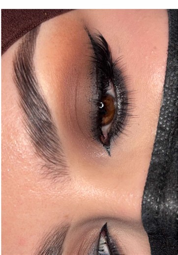 Stunning Smokey Eye Makeup Tutorial