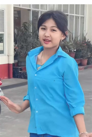 Kling AI နဲ့အတူ အရှေ့တောင်အာရှ လက်ခုပ်တီးအက ဖန်တီးနည်း (Southeast Asian clap dance AI motion filter / Viral dance imitation tutorial) ✨📸🎬 kling ai dancing ai effect photo movement filter ✨ photos moving filter 🎞️ new hand gesture filter trend 🔥 ai dance effect in photo video 🕺 ai dance effect in photo free 🆓 ai dance effect 🎶 ai dance effect in photo capcut ✂️ ai dance effect in photo template 🎞️ ai dance effect in photo generator ⚙️ ai sway dance effects 💃 ai dance effect in photo real