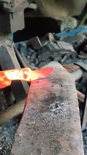 Forging Knives LIVE 🔥 | American Blacksmith Stream