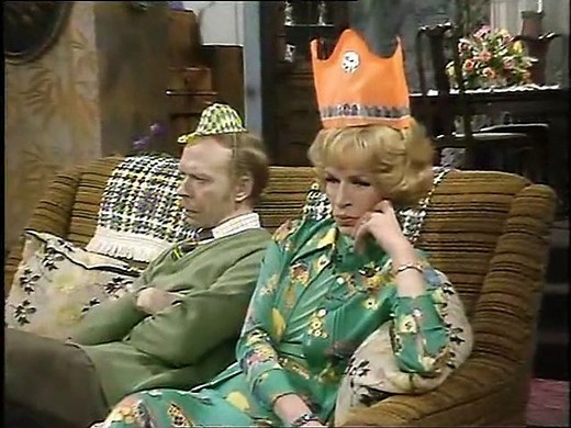 LOS ROPER,George y Mildred,CAPITULO 1,TEMPORADA 2,EPISODIO COMPLETO ESPAÑOL,SERIE TV,HUMOR,COMEDIA S