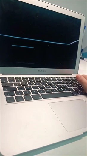 now I'm installing linux mint because I thought its a great alternative to windows 11