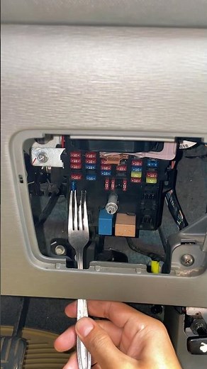 How to Remove a Fuse Without Tools #heavyequipment #mechanic #car