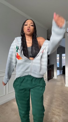 Makeup , dancing , booty shorts , Chicken . This video is top tier 😂🔥 . . . . . . #couplegoals #relationshipgoals #dance #explore | Just Lex