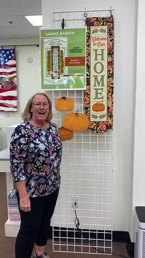 An amazing 2-day class With Janine Babich. Beautiful projects and a lot of fun to make. You’ll love making these and learning the know-how from the designer herself! | Flash Sew and Quilt